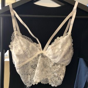 Boohoo white lace bralette